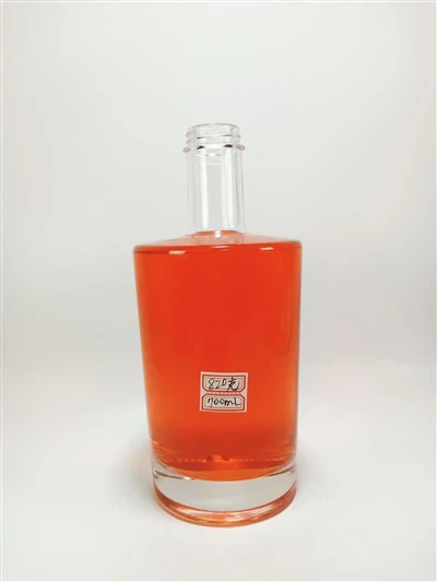 700 ml pyöreä viinavodka -rommipullo