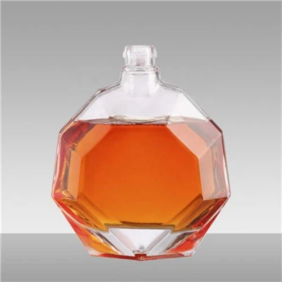 Lasi viinin täyttämiseksi